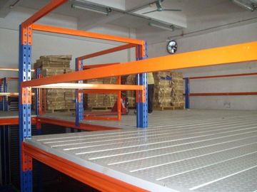 Plataforma Riffled do aço da Multi-Série do sistema do racking do mezanino da placa de assoalho da placa
