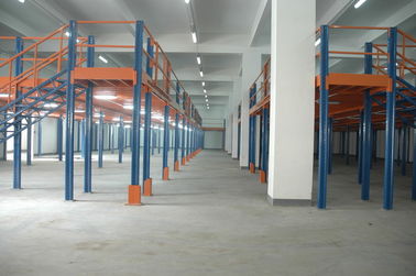 Plataforma de aço industrial do assoalho de mezanino do armazenamento do dever médio para eletrônico